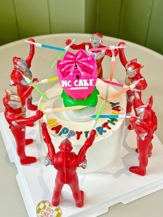 奥特曼莲花蜡烛蛋糕 商品图1