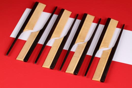 LP0120°紫光檀+黄杨木长型木梳 商品图0