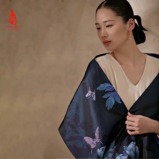 SAINTJOY/上久楷 宋锦双面长巾 富贵牡丹·深蓝色 SJ17122 商品图4