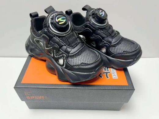 📍【岁愿潮流时尚透气镂空运动鞋SY-Y550】💕孩子的跑跳比较多，🤩一双性能好的运动鞋能提供比较好的减震和稳定性，👏 商品图2