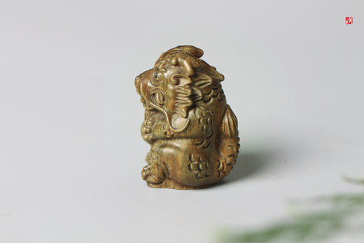 【瑞龙】绿檀龙摆件 商品图3