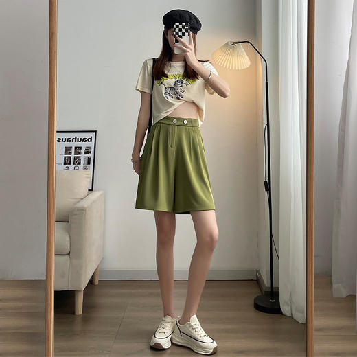 【冰感出行 爽到不行】时尚OL必备！设计感西装短裤，高腰显瘦，阔腿藏肉，秒变大长腿！冰感耐磨面料，百搭双扣，掀起休闲五分裤新风潮！ 商品图11
