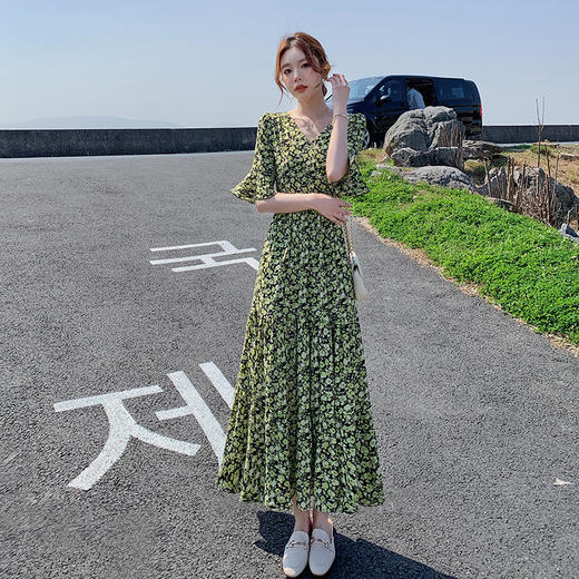 法式高级感碎花雪纺连衣裙女2024新款夏装韩系收腰显瘦a字蛋糕裙_ym 商品图0