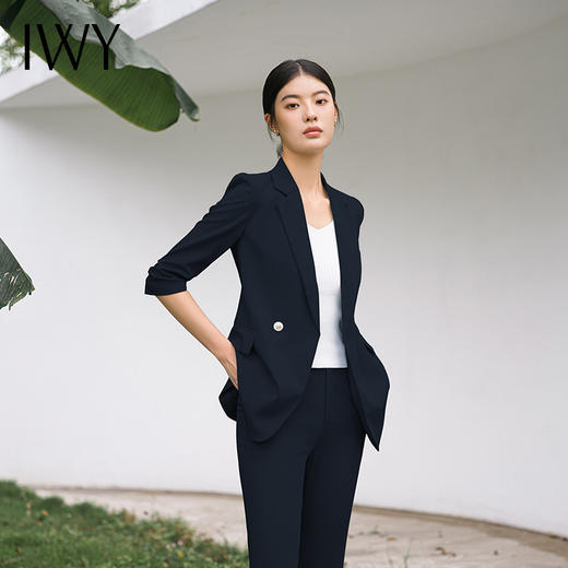 IWY/时尚高端藏青色西装外套女韩版售楼部职业装气名媛通勤西服olC14234+P34234 商品图4