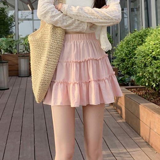 【气质如仙女，减龄又时尚！】拼接三层蛋糕短裙，舒适休闲款，细腰高腰显得更加修长。让你尽显优雅的气质，轻松hold住整个夏季！ 商品图3