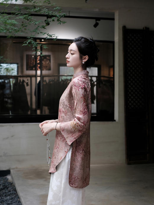 盛唐婧 |真丝提花异色罗长衫 商品图9