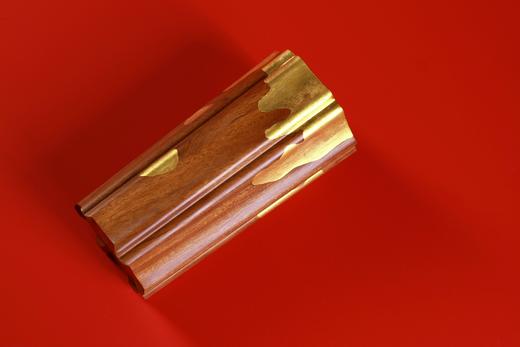 SDCC0074-1-1°非洲酸枝贴金薄葵口笔筒 商品图3