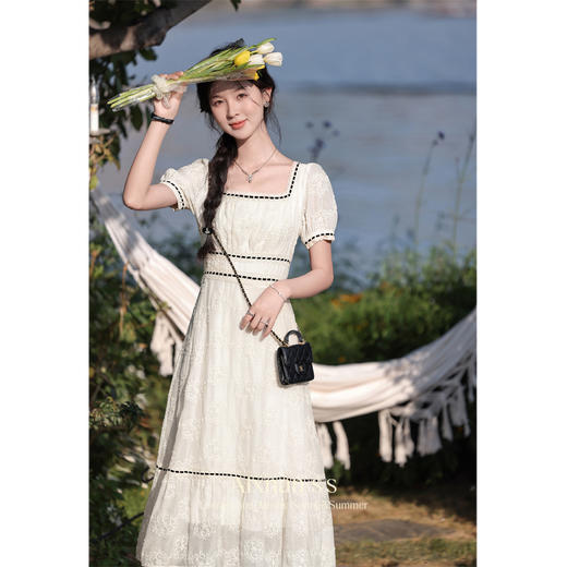 鹿向南「轻纱集」法式方领泡泡袖连衣裙女夏2024新款收腰显瘦裙子L36608 商品图3