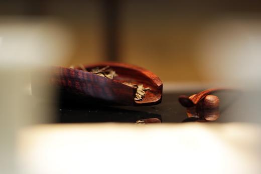 SDCC0028°印度小叶紫檀老料茶则套装 商品图1