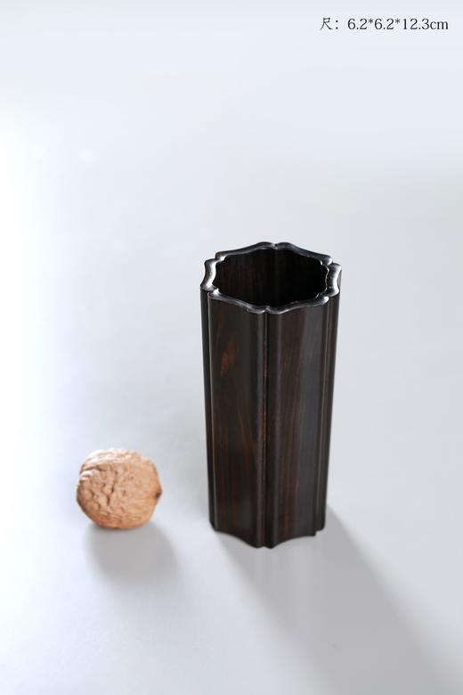 SDCC0074°非洲酸枝葵口笔筒 商品图0