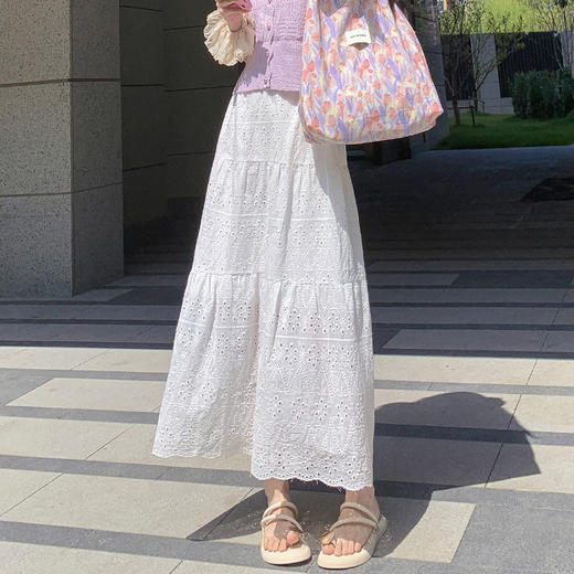 【好裙子不挑人！对腿型零要求】法式甜美三层蕾丝半身裙，蛋糕裙摆。镂空高腰显瘦，气质升华。垂顺有型，百搭易搭配。春夏必备，追求时尚的你，无法抵挡它的美丽诱惑! 商品图4