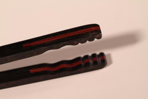 SDCC0063-1°紫光檀茶夹 商品图5