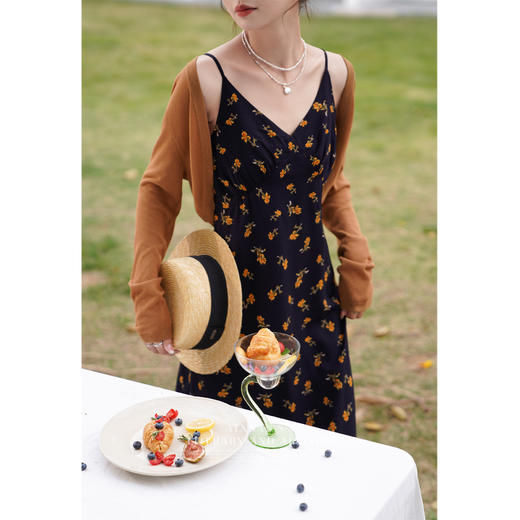 鹿向南《馥郁幽香》法式夏季碎花吊带裙女新款收腰裙子LXN29665 商品图2