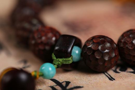 XYZT0397°印度小叶紫檀手串1.2*14 商品图2