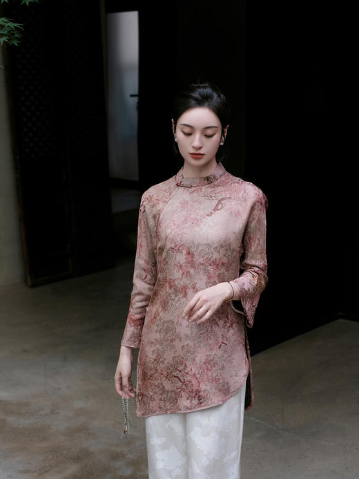 盛唐婧 |真丝提花异色罗长衫 商品图7
