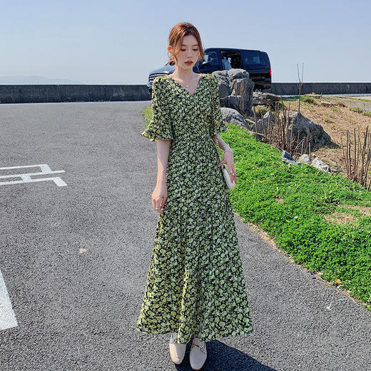 法式高级感碎花雪纺连衣裙女2024新款夏装韩系收腰显瘦a字蛋糕裙_ym 商品图1