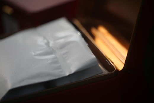 方而不割 「礼」想生活  |  携谁隐·2010福鼎白茶（方罐寿眉） 商品图6