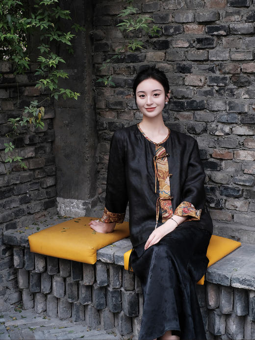 盛唐婧 |香云纱江涯海水纹两面穿外套 商品图7