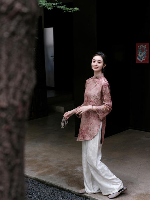 盛唐婧 |真丝提花异色罗长衫 商品图10