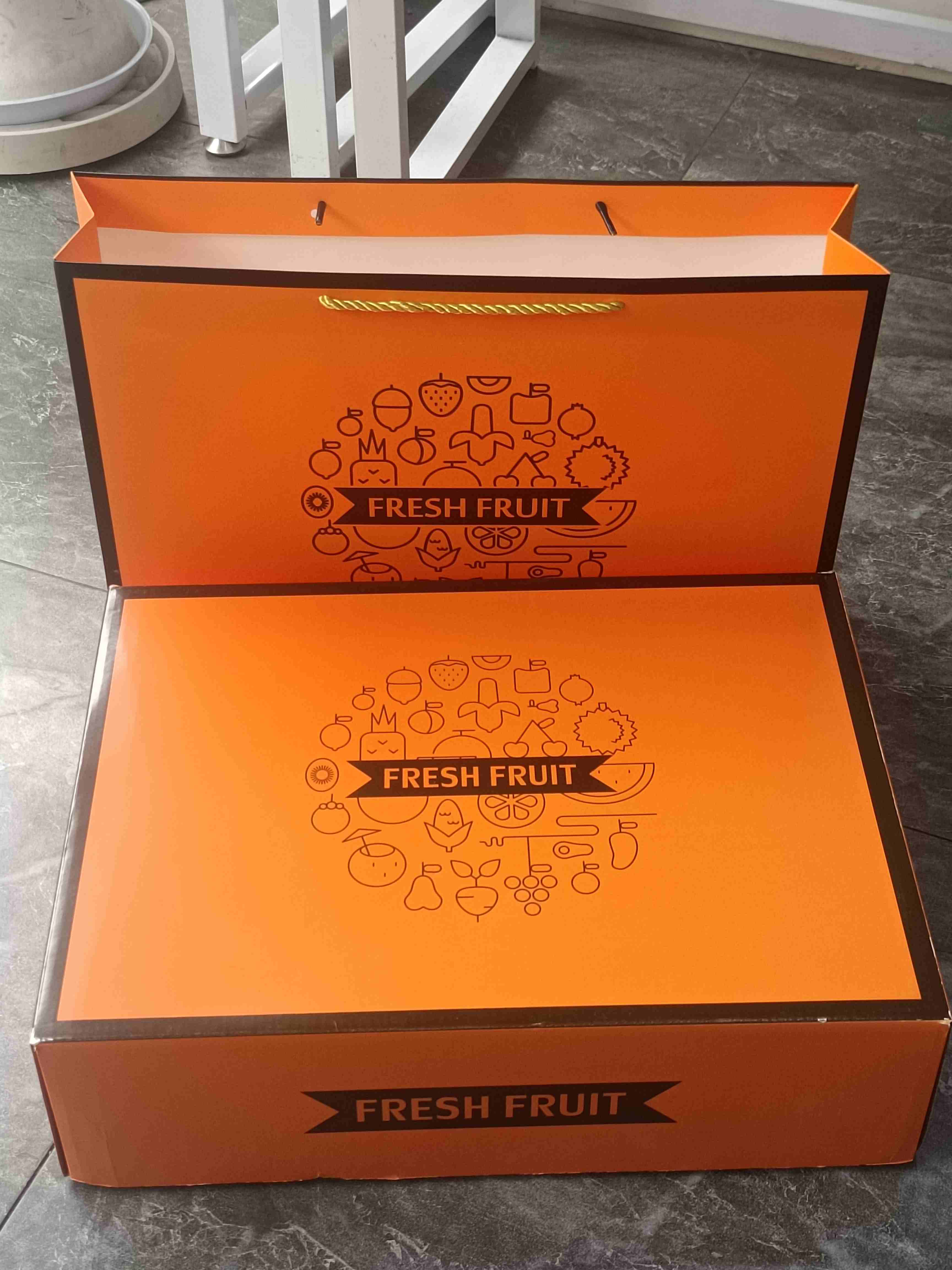 包装橙色（爱马仕）正方形礼盒（领秀店）