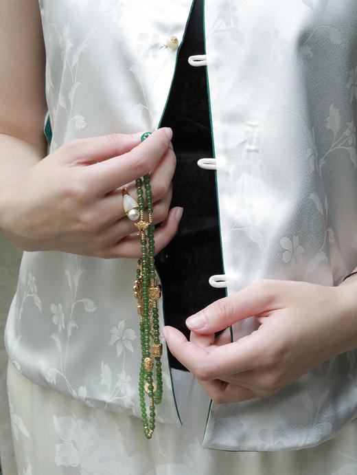 盛唐婧 |提花真丝缎双面穿对襟马甲-绿色 商品图8