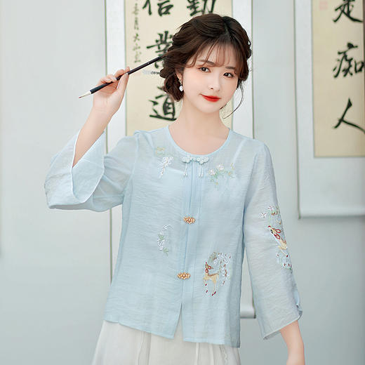 AHM-8810夏季新款中国风复古刺绣改良汉服新中式国风马面裙三件套装 商品图2