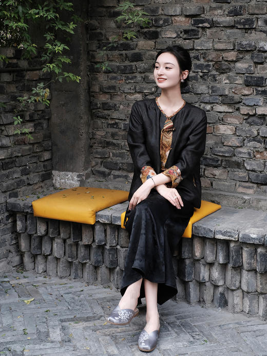 盛唐婧 |香云纱江涯海水纹两面穿外套 商品图11