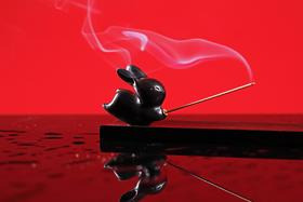 LP0090-2°玉兔献瑞香插套装