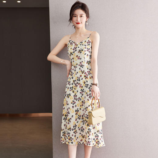 CCJ3400春夏碎花吊带连衣裙小个子气质宽松遮肉雪纺打底内搭长裙2024新款 商品图1