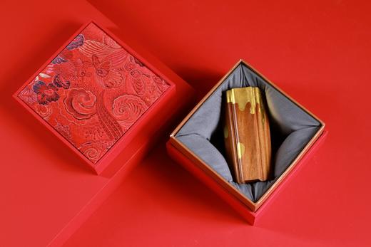 SDCC0074-1-1°非洲酸枝贴金薄葵口笔筒 商品图6