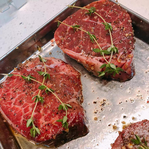 很嫩很嫩!!!谷饲200天肩胛里脊肉（嫩肩肉） 商品图0