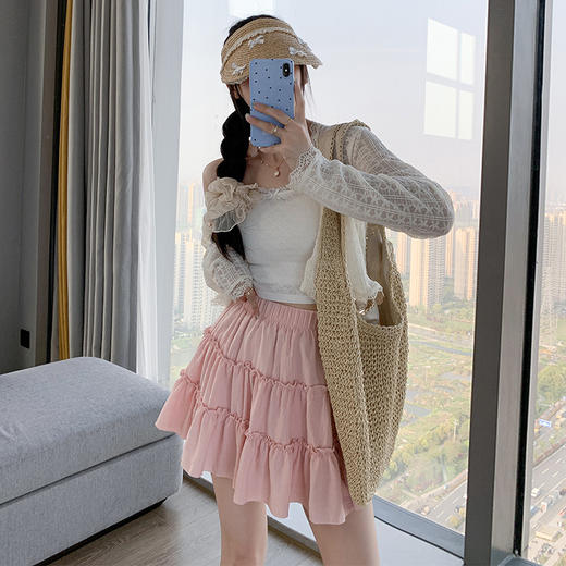 【气质如仙女，减龄又时尚！】拼接三层蛋糕短裙，舒适休闲款，细腰高腰显得更加修长。让你尽显优雅的气质，轻松hold住整个夏季！ 商品图2