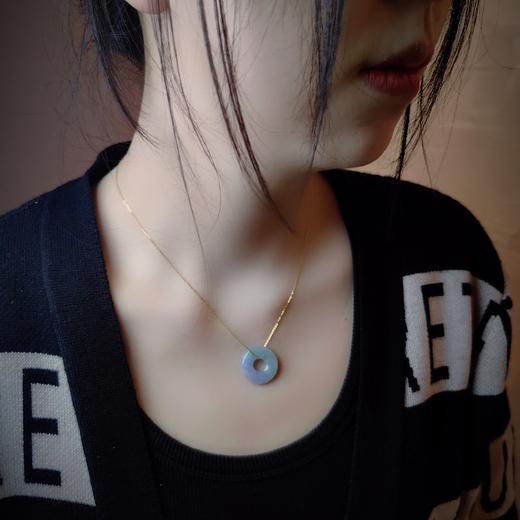 “春带彩”翡翠平安扣 商品图3