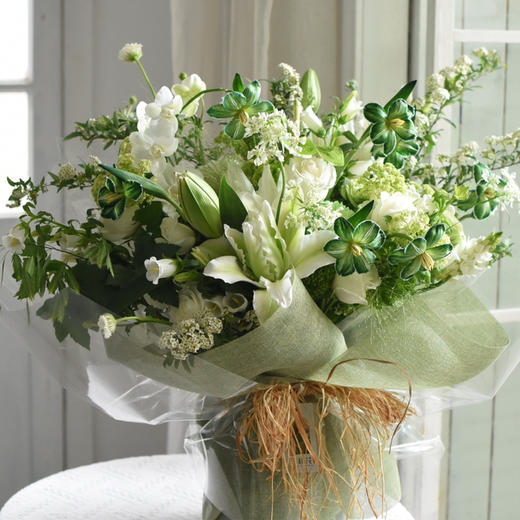 《绿里奇迹》白绿色春意盎然花束 商品图8