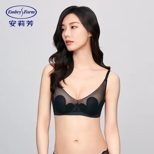 3楼安莉芳花瓣兔耳朵单层围大胸显小文胸EB00805吊牌价499元现价424元 商品图0