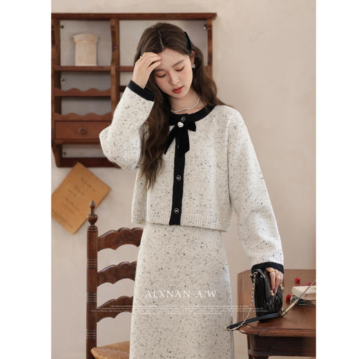 【65折秒杀】鹿向南《夹心奥巧》混色纱线上衣L33203 商品图2