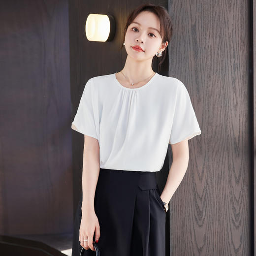 气质白色洋气显瘦简约衬衣女时尚休闲夏季宽松圆领纯色衬衫 商品图2