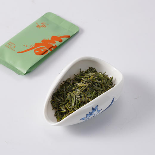 云中居知晓系列特级礼盒装汉中仙毫150g(3g×50) 商品图1