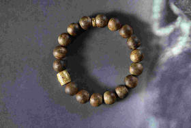 YLQN0038°绿棋楠+银镀六字真言桶珠路路通手串1.2