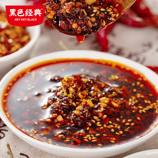 【作废】长沙辣酱三宝套餐（长沙辣椒油+经典香辣酱+茶油香肠萝卜）258g/瓶*3 商品图4