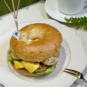 虾仁贝果三明治（早餐）