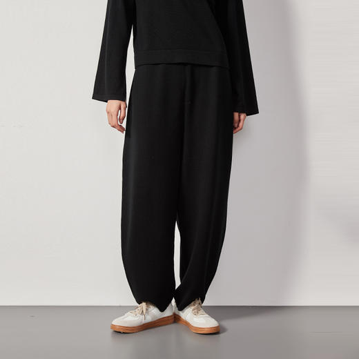 东黎 •  丝绒款女士春夏休闲时尚宽松休闲羊绒裤  4232 商品图9