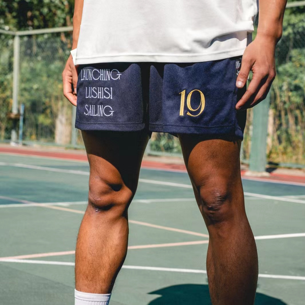 LUSHISI争冠主题篮球美式短裤夏季运动训练网眼速干四分复古球裤