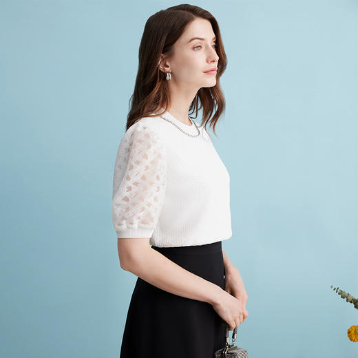 EITIE爱特爱夏季新款气质千金感灯笼袖莱赛尔白色针织衫上衣B2401316 商品图2