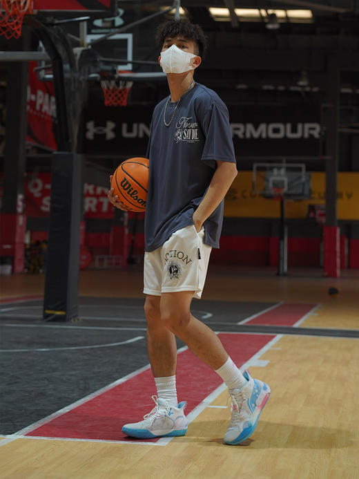 LUSHISI[水星]白色运动篮球短裤不过膝四分裤美式跑步宽松潮流裤 商品图3