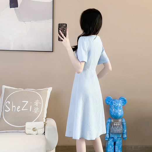 奢姿2025年夏装新款大码女装气质方领连衣裙胖妹妹提花时尚裙子9932852682 商品图3