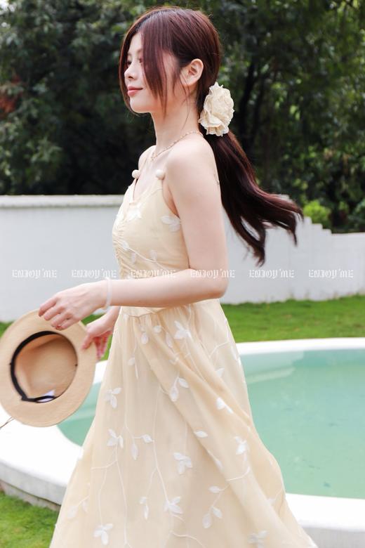 【门店同款】ENJOY夏季浪漫-C法式刺绣V领吊带裙 157542932 商品图7