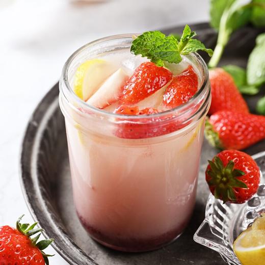 草莓可尔必思气泡饮 Strawberry Calpis Sparkling 商品图0