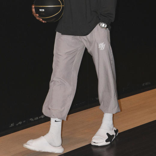 LUSHISI梭织运动裤男夏季篮球长裤灰色薄速干裤跑步透气束脚裤子 商品图1