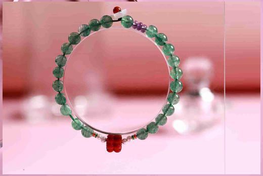 YLCM0005°绿草莓晶+朱砂双莲花座手串 商品图0